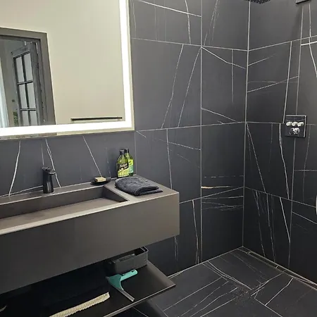 Apartamento Modern In Embassy Area Riga